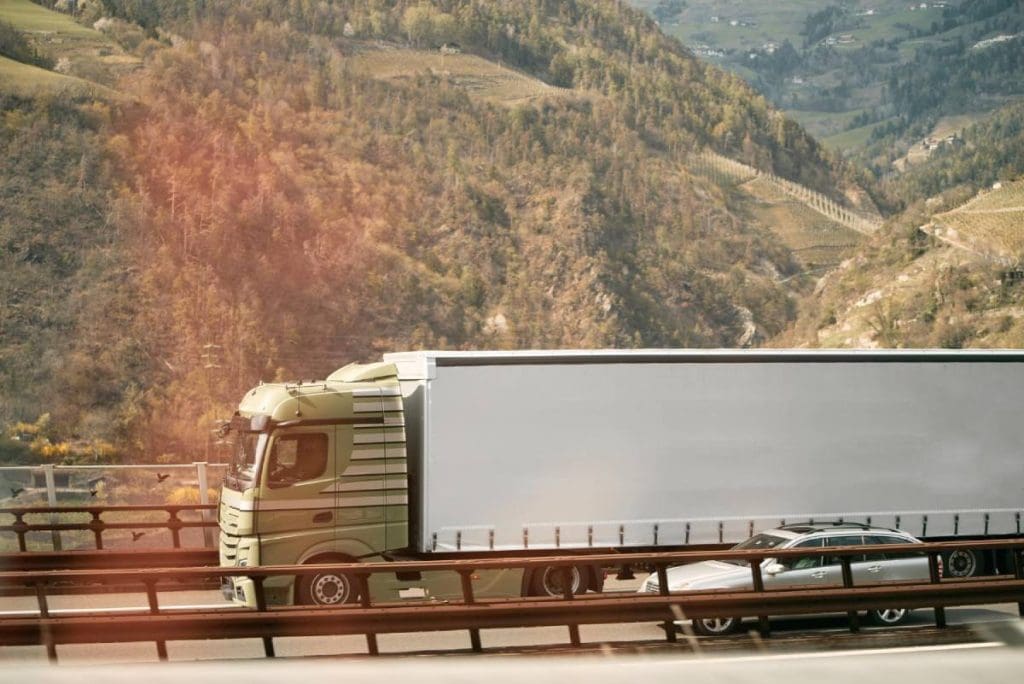 Sakarya Ambar Taşımacılığıyla Hızlı ve Güvenli Dağıtım